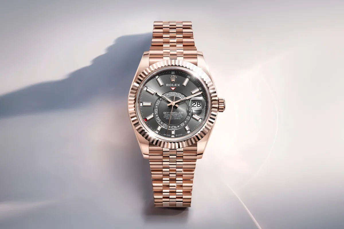 Scopri Rolex Sky-Dweller presso Pace Gioielli, rivenditore Autorizzato Rolex a Brindisi