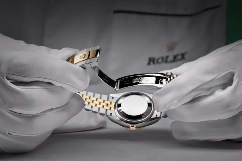 la procedura della revisione completa rolex -  - Pace Gioielli
